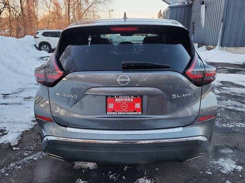 Used 2023 Nissan Murano SL w/ SL Moonroof Package image 5