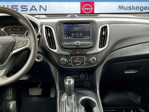 Used 2021 Chevrolet Equinox LT image 9