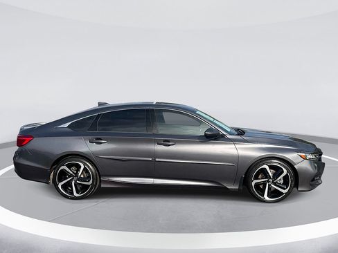Used 2020 Honda Accord Sport image 4