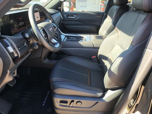 New 2026 Nissan Armada SL w/ Captain's Chari Seat Package image 21