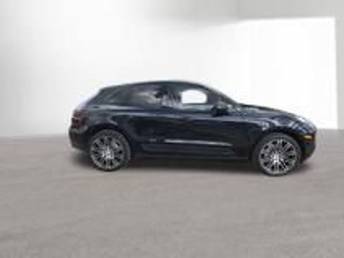 Used 2017 Porsche Macan S AWD/4WD image 4