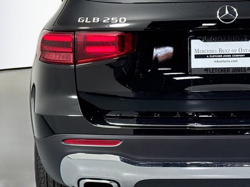 New 2026 Mercedes-Benz GLB 250 image 14