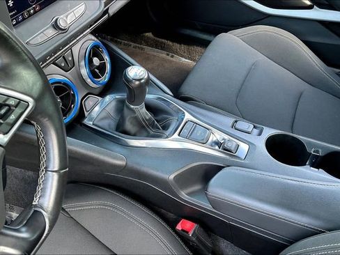 Used 2021 Chevrolet Camaro LT image 13