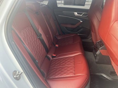 Used 2022 Audi S6 Premium Plus image 30