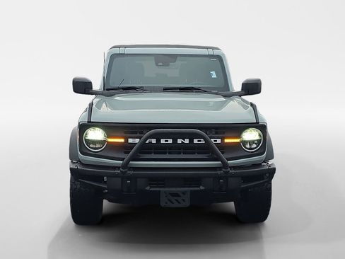 Used 2022 Ford Bronco Black Diamond image 10