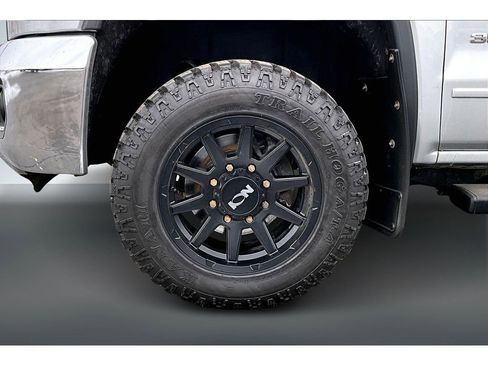 Used 2017 GMC Sierra 3500 SLE image 35