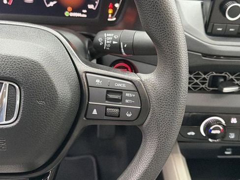 Used 2025 Honda Accord SE image 27
