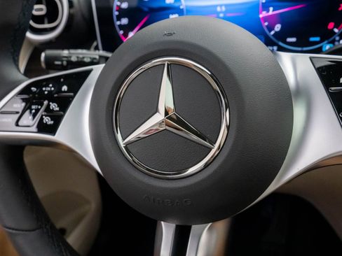 New 2026 Mercedes-Benz GLC 300 GLC 300 image 23