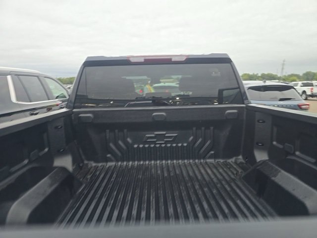 Used 2024 Chevrolet Silverado 1500 LT AWD/4WD image 18