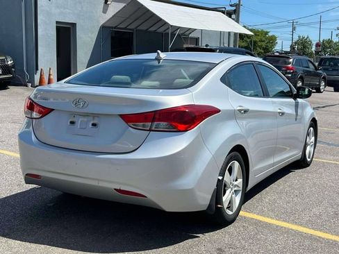 Used 2013 Hyundai Elantra GLS w/ Preferred Pkg FWD image 8