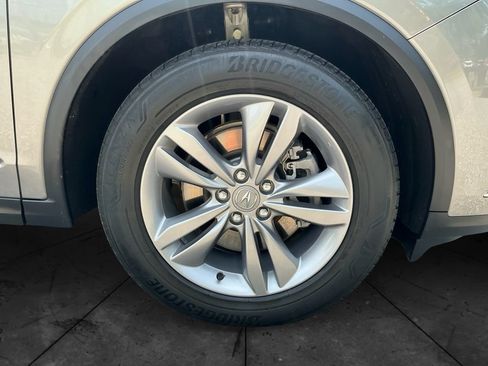 Used 2023 Acura MDX SH-AWD image 15