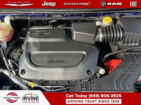 Certified 2019 Chrysler Pacifica L image 28