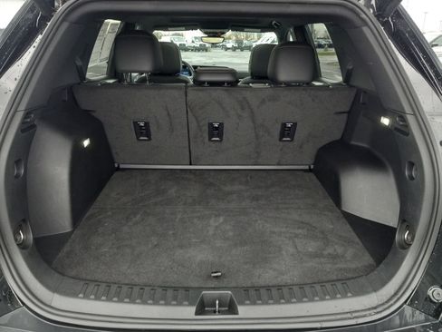 Used 2025 Chevrolet Equinox RS w/ Safety and Technology Package image 12