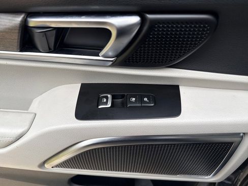 Used 2020 Kia Telluride SX w/ SX Prestige Package image 69