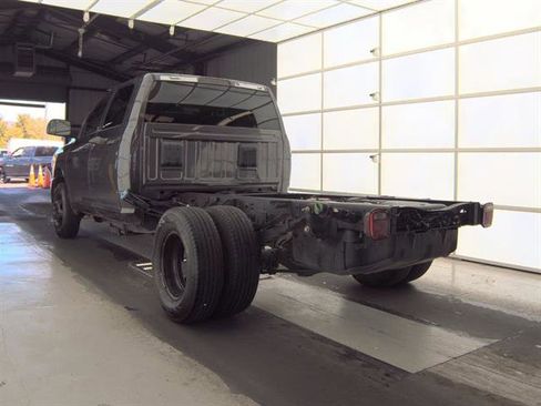 Used 2022 RAM 3500 Tradesman w/ Max Tow Package image 8