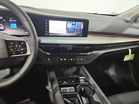 New 2026 Nissan Murano SL image 18