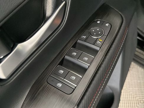 New 2026 Nissan Kicks SR FWD image 23