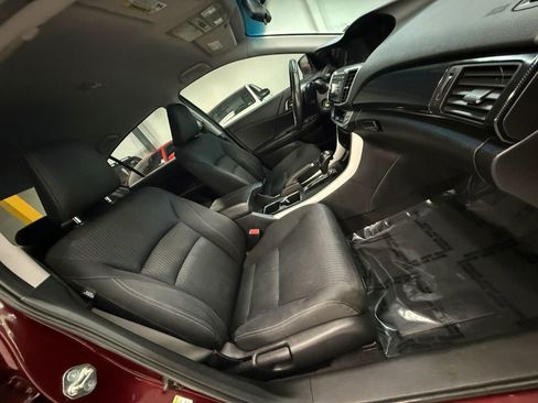 Used 2015 Honda Accord Sport image 23