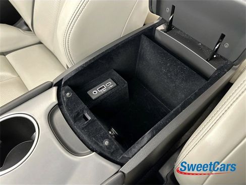 Used 2021 INFINITI Q60 3.0t Luxe w/ Essential Package image 30