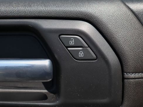 Used 2020 Chevrolet Silverado 2500 LT w/ Fleet Comfort Package image 17