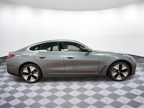Used 2026 BMW i4 xDrive40i w/ Premium Package AWD/4WD image 8