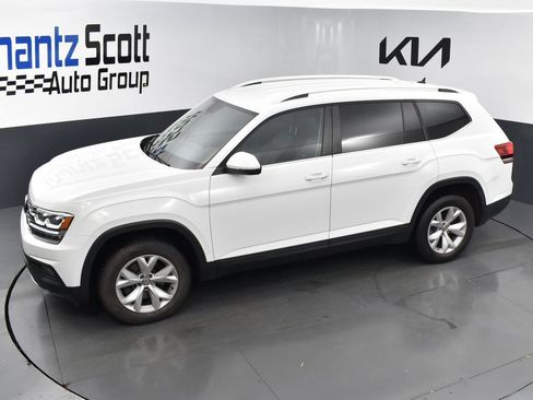 Used 2019 Volkswagen Atlas SE w/ Towing Package FWD image 10