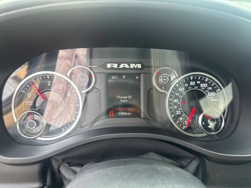 Used 2019 RAM 1500 Big Horn AWD/4WD image 5