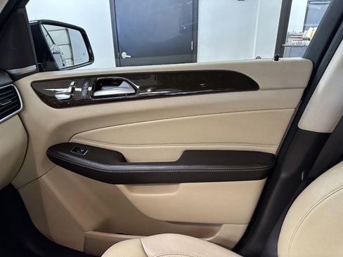 Used 2018 Mercedes-Benz GLE 350 image 54