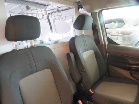 Used 2021 Ford Transit Connect XL FWD image 33