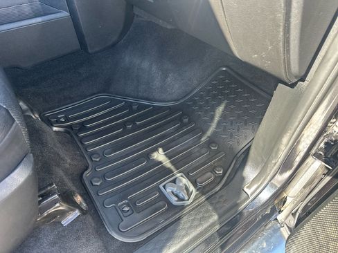 Used 2017 RAM 1500 Laramie w/ Convenience Group image 61