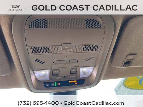 Used 2018 Cadillac XT5 Platinum w/ Driver Assist Package image 26