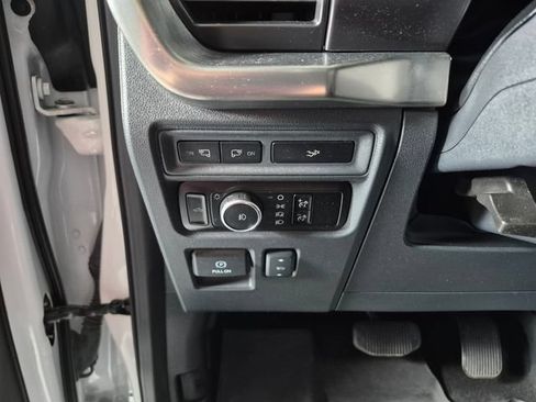 Used 2023 Ford F150 Lariat AWD/4WD image 18