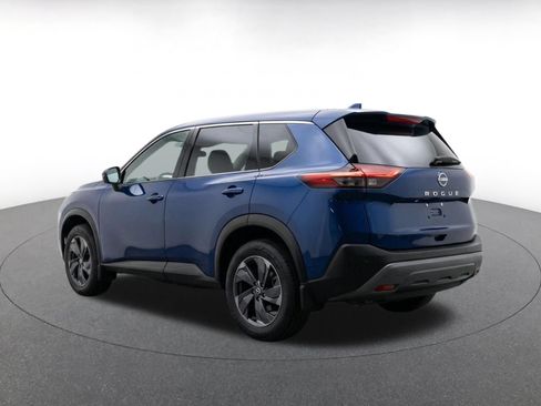 Used 2025 Nissan Rogue SV FWD image 7
