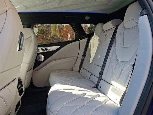 New 2026 BMW XM Label Red image 9