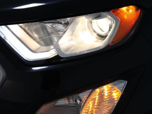 Used 2021 Ford EcoSport SE FWD image 46