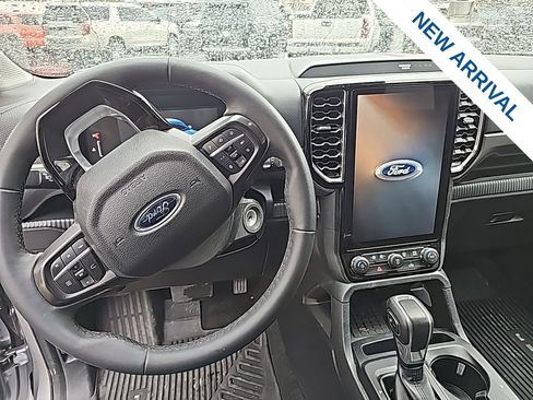 Used 2024 Ford Ranger XLT w/ Technology Package image 14