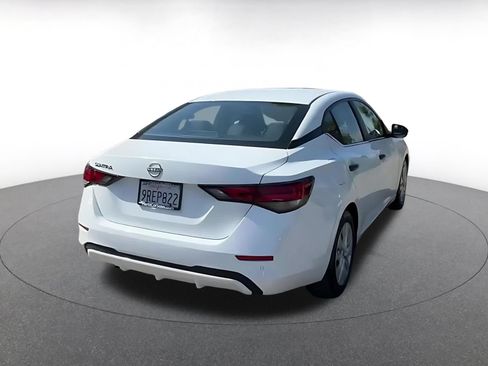 Used 2025 Nissan Sentra S FWD image 14