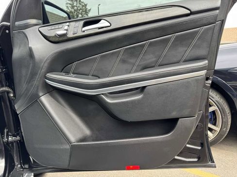 Used 2019 Mercedes-Benz GLS 63 AMG 4MATIC w/ AMG Night Styling Package image 37