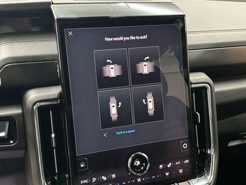 New 2026 GMC Yukon Denali AWD/4WD image 33