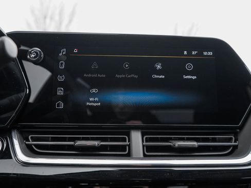 New 2026 Chevrolet Trax ACTIV FWD image 23