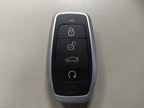 Used 2021 Kia Sorento SX image 32