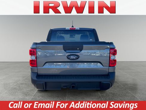 New 2025 Ford Maverick XLT image 4