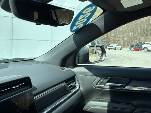 Certified 2026 GMC Terrain Elevation w/ Elevation Premium Package image 24