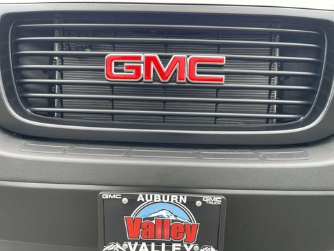 New 2026 GMC Savana 3500 w/ Driver Convenience Package RWD image 26