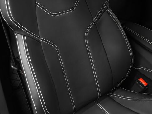 Certified 2017 Ferrari F12 Berlinetta RWD image 25
