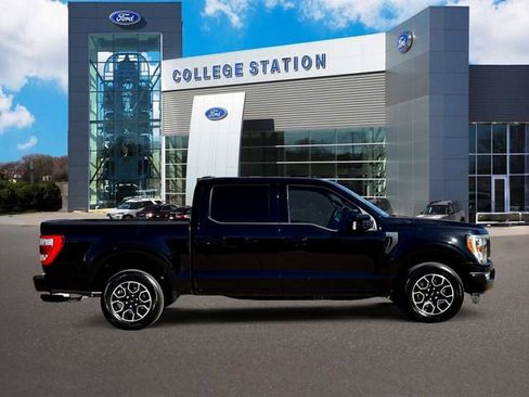 Used 2022 Ford F150 Lariat image 3