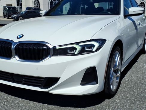 Used 2025 BMW 330i Sedan RWD image 14