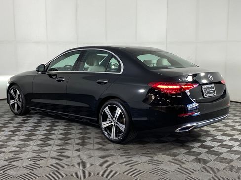 Used 2025 Mercedes-Benz C 300 4MATIC Sedan image 3