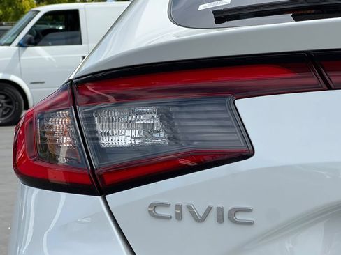 Certified 2024 Honda Civic Sport Touring image 26