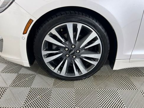 Used 2019 Lincoln MKZ Reserve image 26